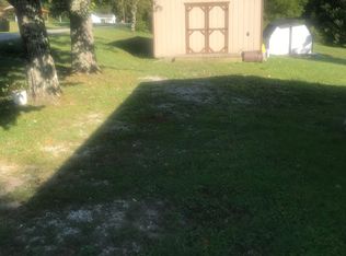 124 Burrville Rd, Sunbright, TN 37872