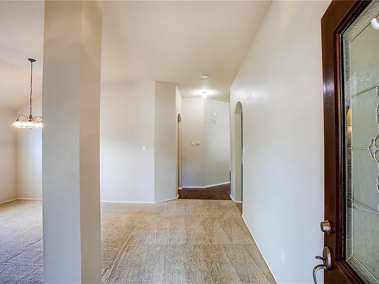 1200 Rainbow Parke Dr — Photo 14