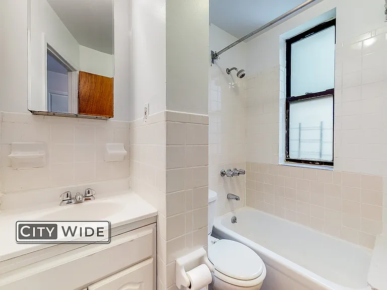 411 E 70th St #4A — Photo 5