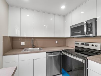 452 Saxony J, Delray Beach, FL, 33446