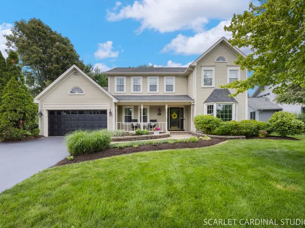 85 Claremont Dr, Naperville, IL 60540