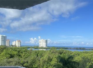 5501 Heron Point Dr APT 403, Naples, FL 34108