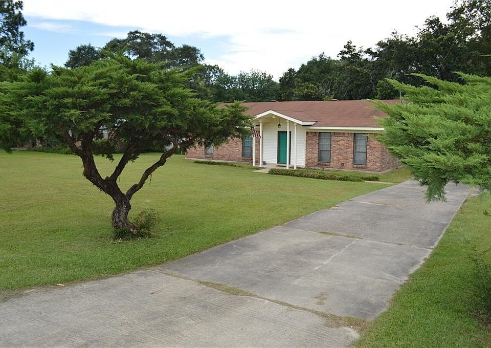 9355 Celeste Rd, Saraland, AL 36571 Zillow