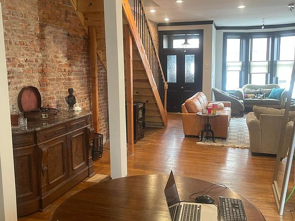 Dining/Living room