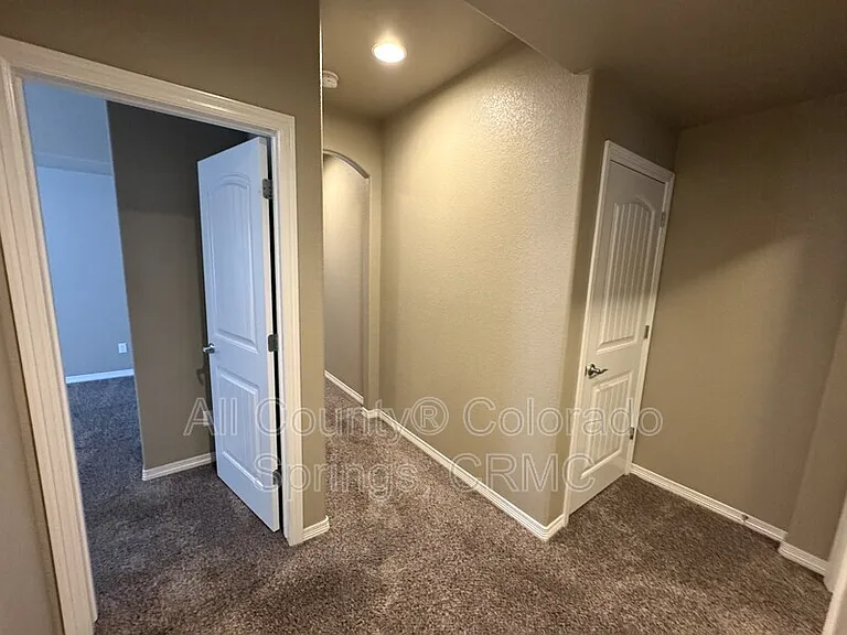 17888 White Marble Dr — Photo 23