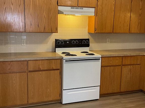 3rd image of 1618 Yuma Trl APT B
