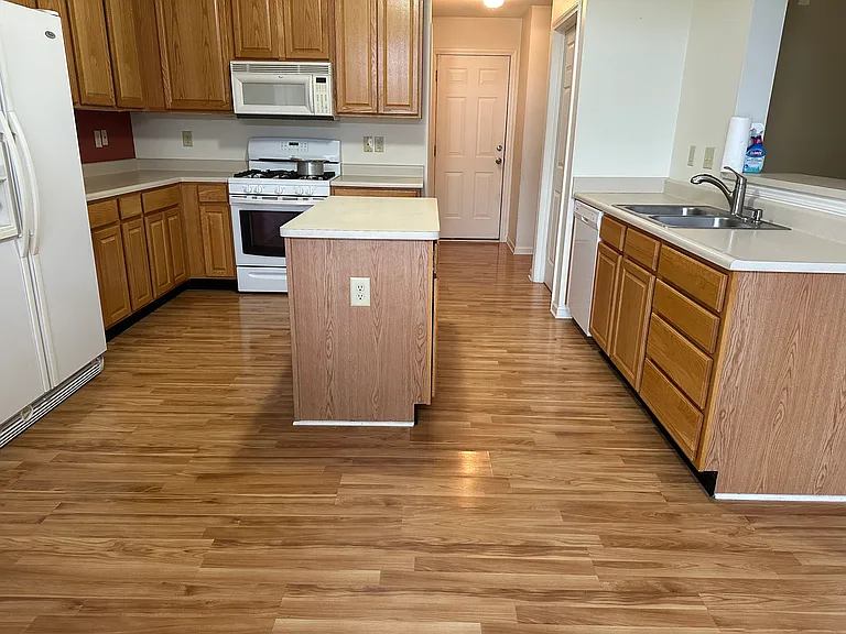 4540 Sugar Bay Ln — Photo 12