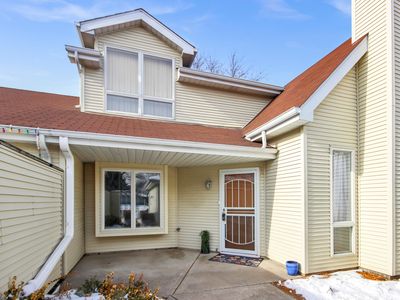 230 Bluegrass Dr, Schererville, IN, 46375
