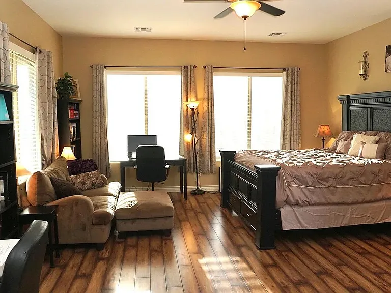 2267 E Tomahawk Dr — Photo 48