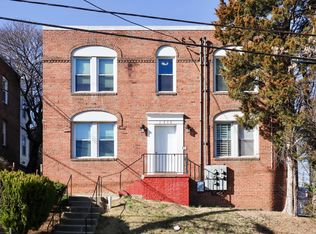 2808 Gainesville St SE APT 2, Washington, DC 20020