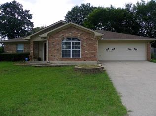 419 Ridgeway Cir, Hallsville, TX 75650