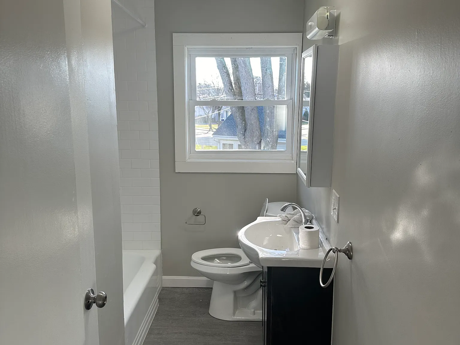 2 bed, 750 sqft, $1,850 — Photo 3