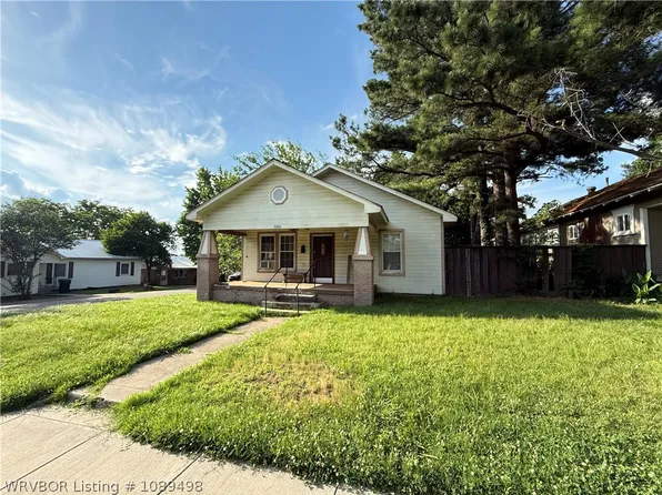 2201 S L St, Fort Smith, AR 72901