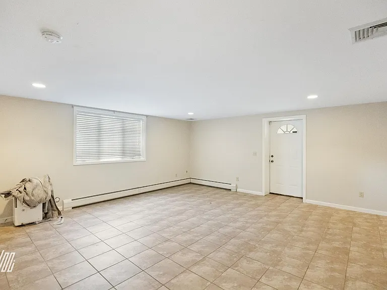 136 Fulton Ave #A — Photo 21