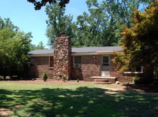 1995 Comer Rd, Comer, GA 30629