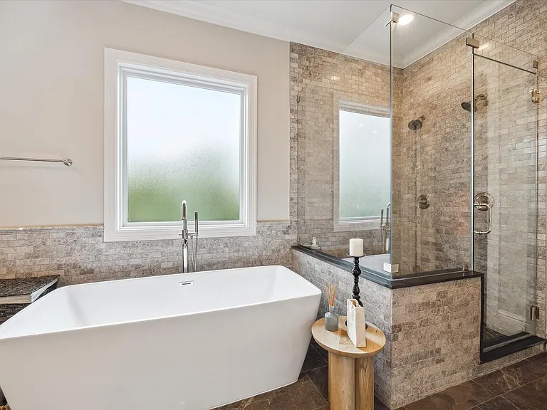 1527 Cunningham Parc Ln — Photo 14