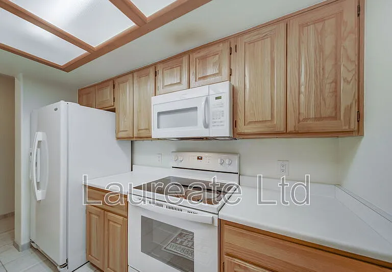 23597 Genesee Village Rd — Photo 8