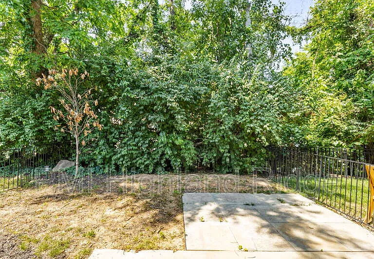 6084 Ivory Ln — Photo 26