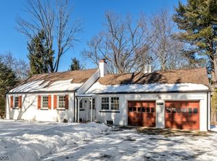 3462 Valley Rd, Basking Ridge, NJ 07920