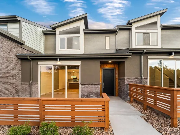 12338 W 58th Court, Arvada, CO 80004