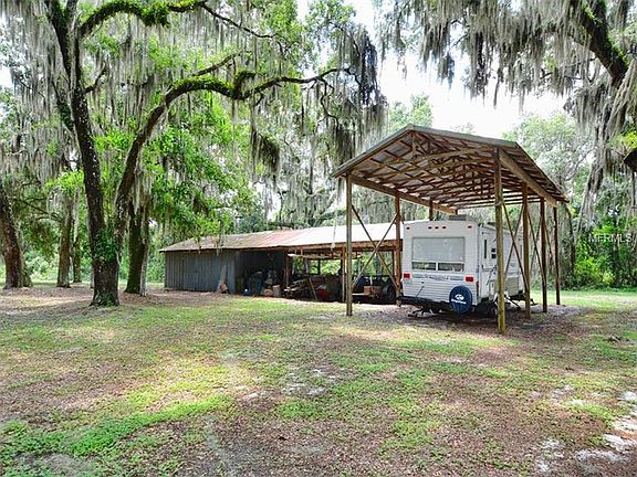 4th image of 4972 NE 73rd Dr