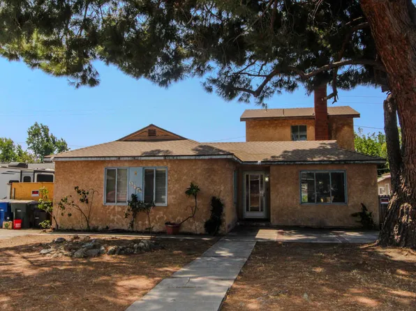 945 W J St, Ontario, CA 91762