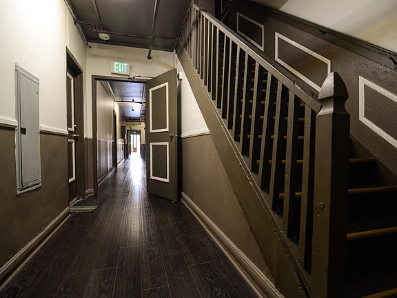 5th image of 200 S Kenmore Ave APT 408