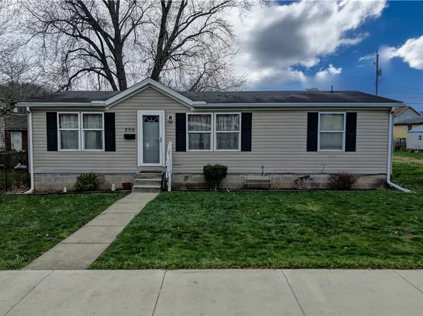 209 McCrea Ave, Dennison, OH 44621
