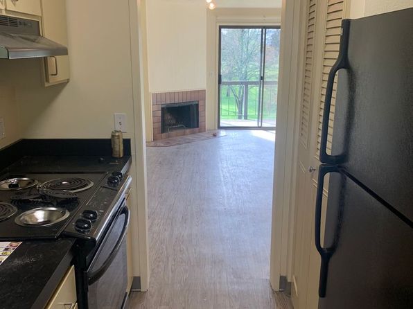 1800 Cal Young Rd #110