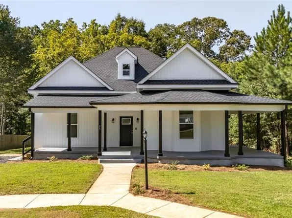 75 Rose St, Tallapoosa, GA 30176