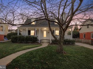 5912 Melvern Dr, Bethesda, MD 20817