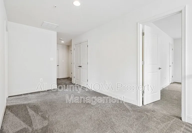 11010 N Riding Rd — Photo 38