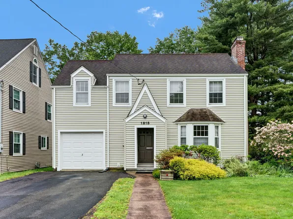 1815 Asylum Avenue, West Hartford, CT 06117