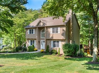 13 Lockwood Rd, Baden, PA 15005