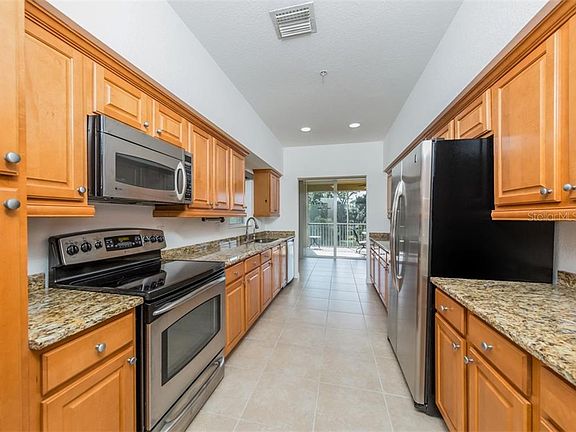 5th image of 2305 Jessie Harbor Dr #2305