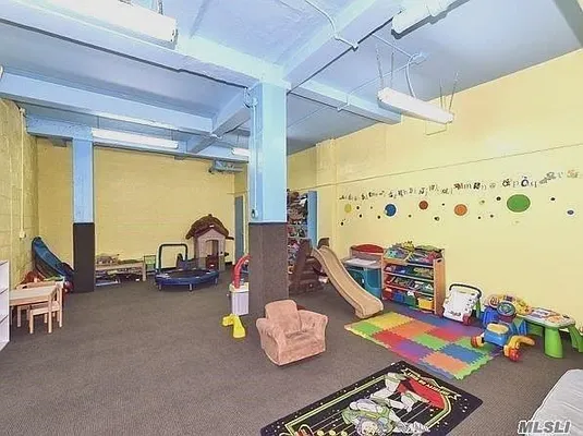 Sold by East Coast Realtors Inc. | media 29