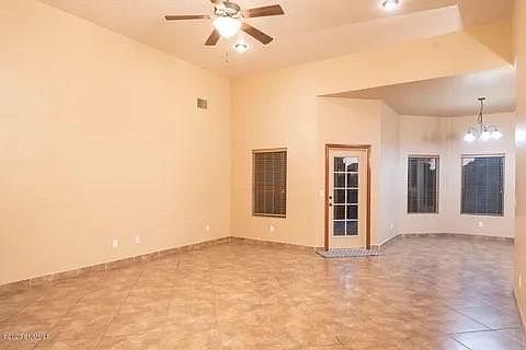 5th image of 1229 Friendship Dr