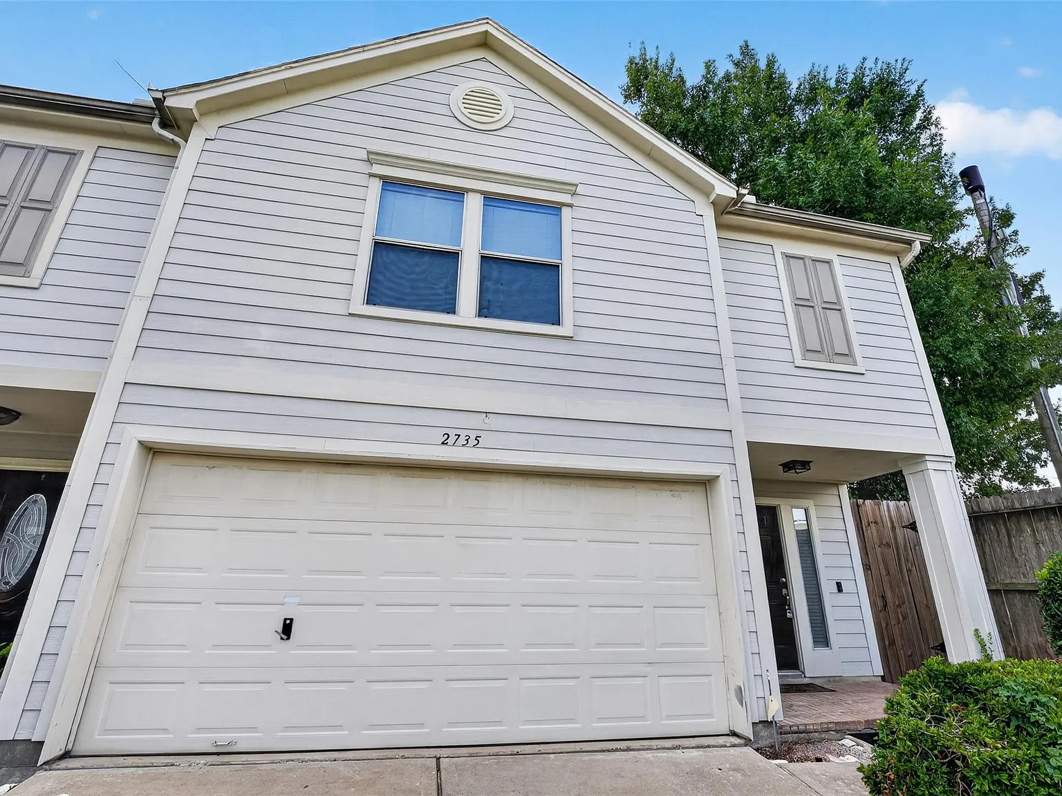 3 bed, 2.0 bath, 1683 sqft, $1,750 — Photo 2