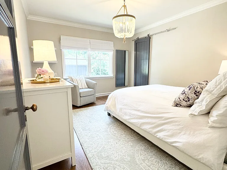136 Gaywood Rd — Photo 31