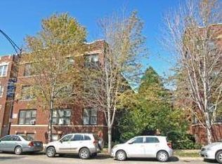 2104 W Montrose Ave APT 1, Chicago, IL 60618