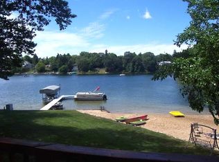 604 Hillcrest Ave, Harrison, MI