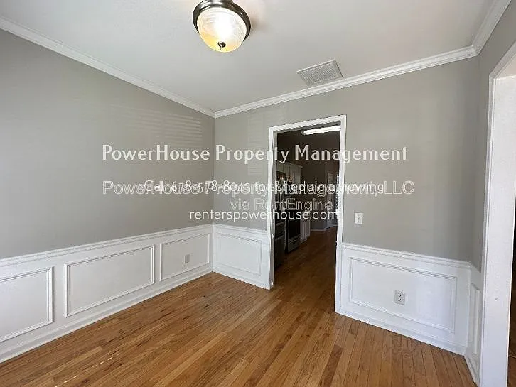 2403 Walnut Tree Ln — Photo 45