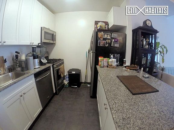 5th image of 45 Wall St APT 504