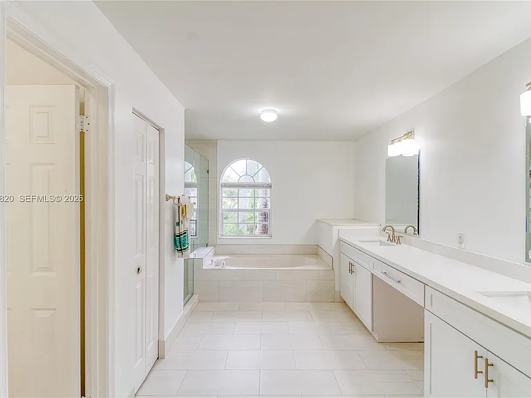 1473 SW 158th Ave — Photo 40