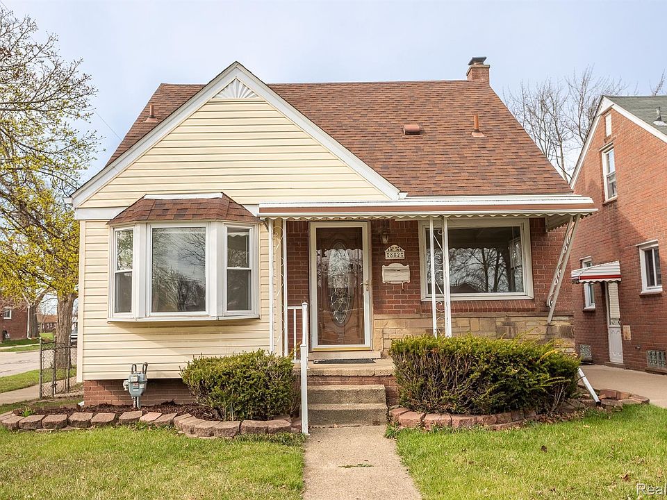 1st image of 882 Stewart Ave