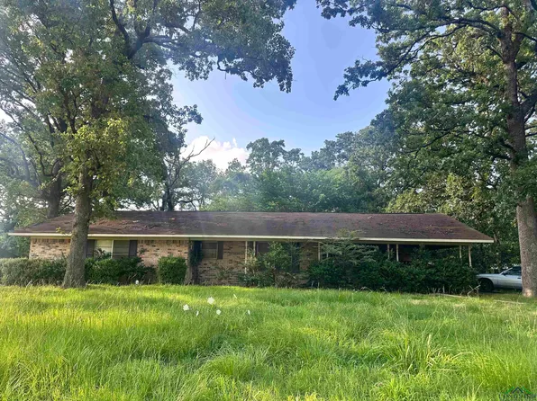 108 Mockingbird St, Mount Pleasant, TX 75455