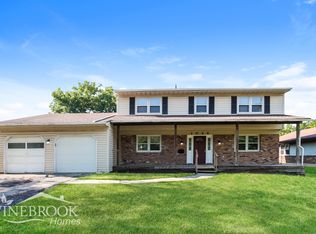 1046 Waycross Rd, Cincinnati, OH 45240