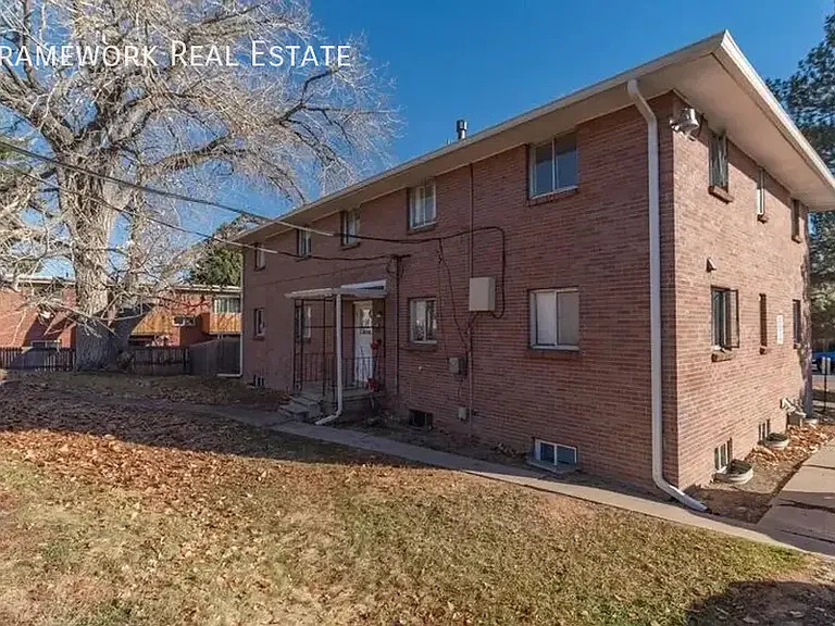 717 Oak St #2 — Photo 7