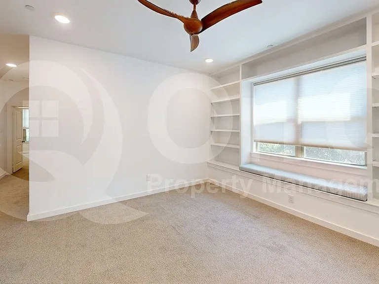 416 Harmon Dr — Photo 8