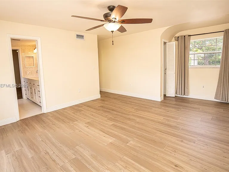 5613 Pierce St — Photo 27